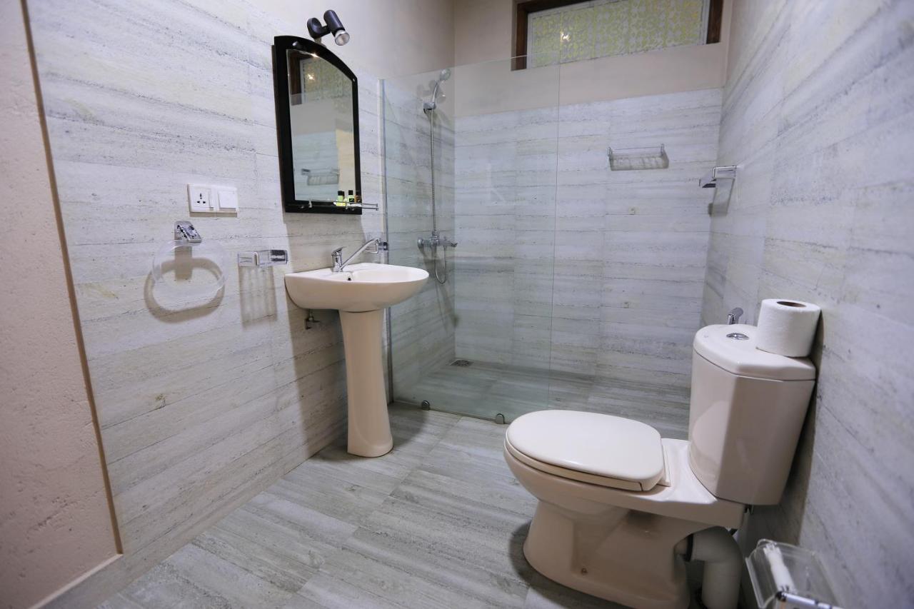 D Plus Resort Negombo Zewnętrze zdjęcie