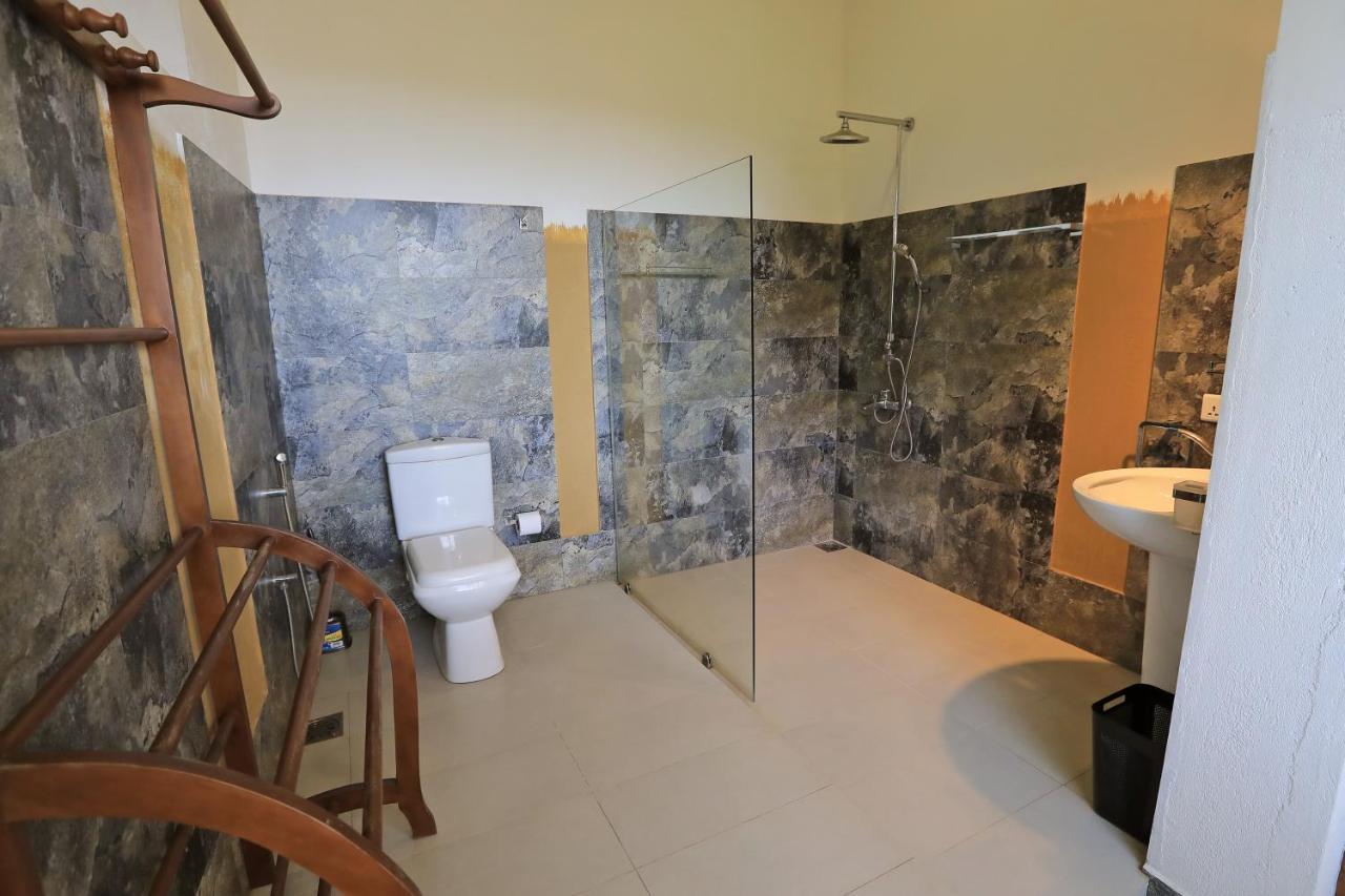 D Plus Resort Negombo Zewnętrze zdjęcie
